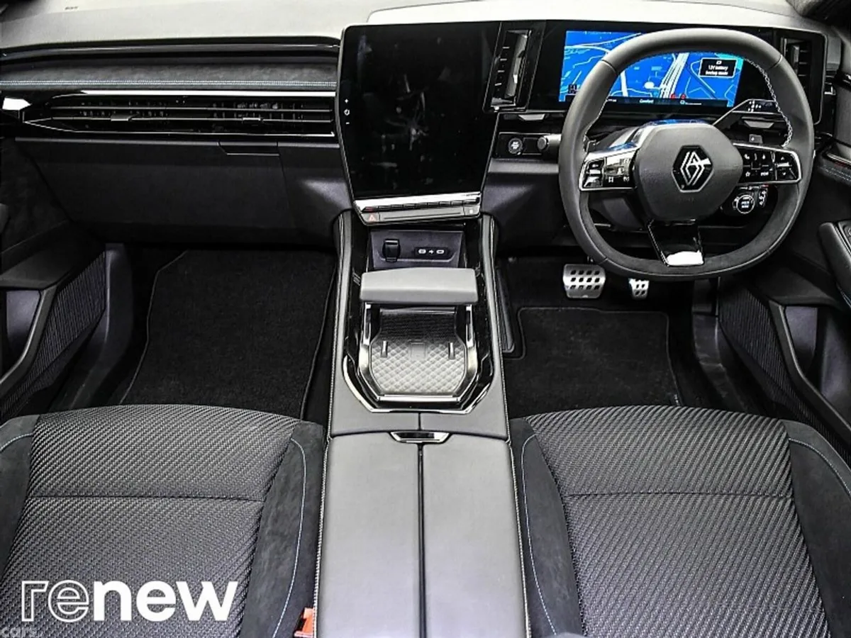 Renault Austral SUV, Petrol Hybrid, 2024, Grey