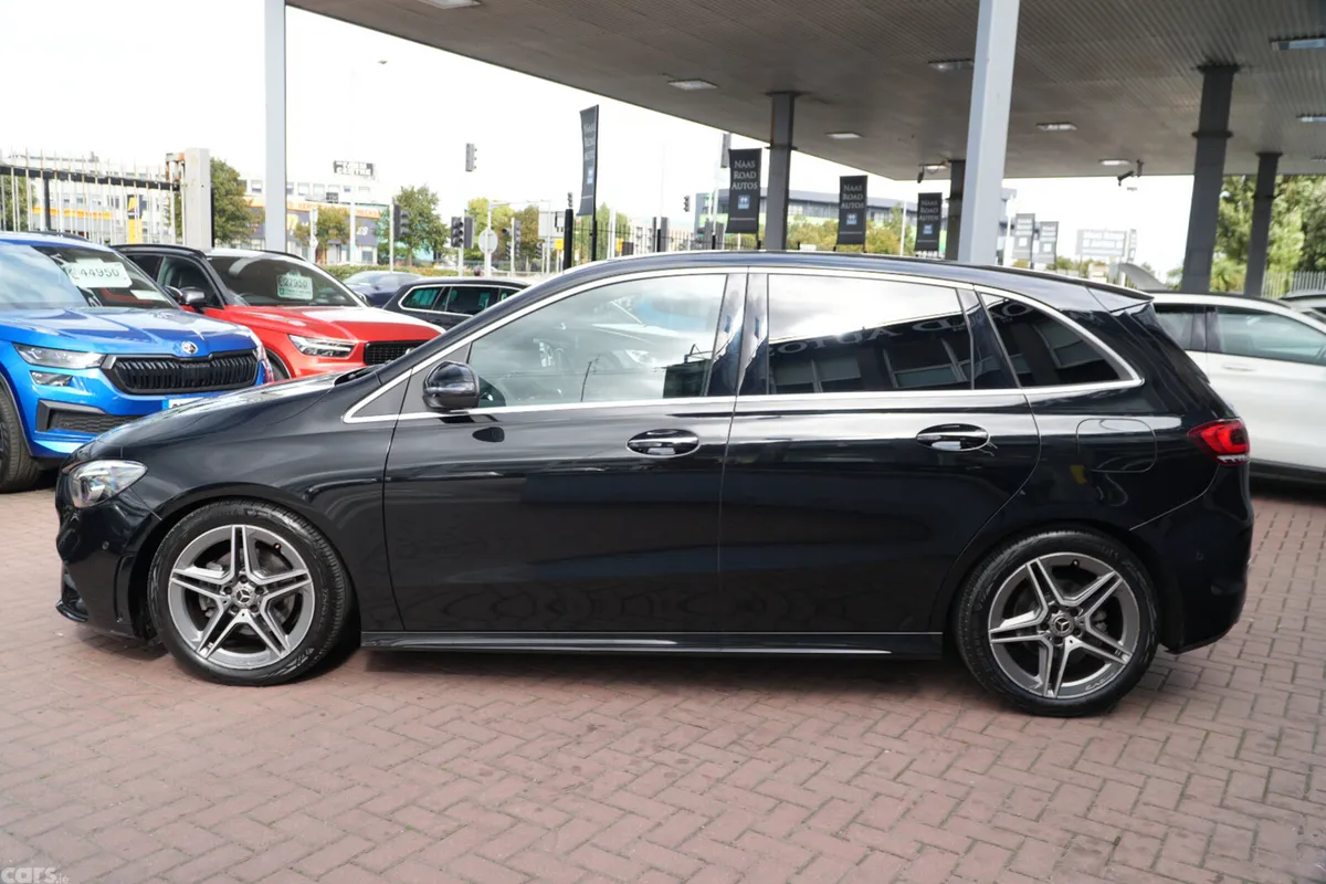 Mercedes-Benz B-Class Hatchback, Diesel, 2021, Black