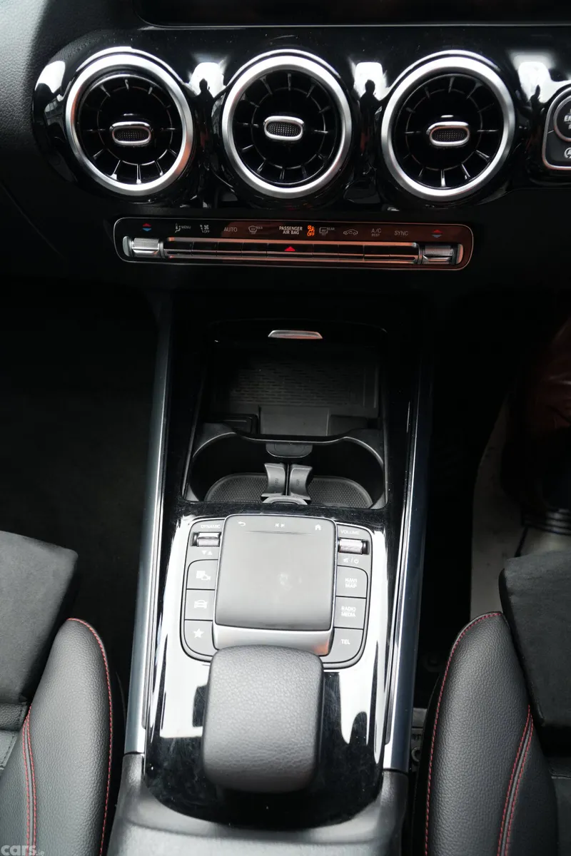 Mercedes-Benz B-Class Hatchback, Diesel, 2021, Black
