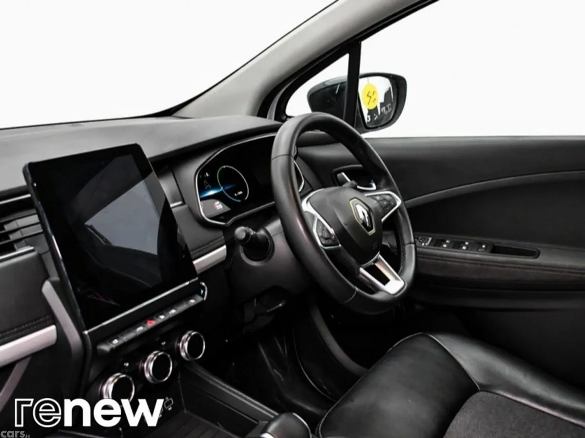 Renault Zoe Hatchback, Electric, 2023, White