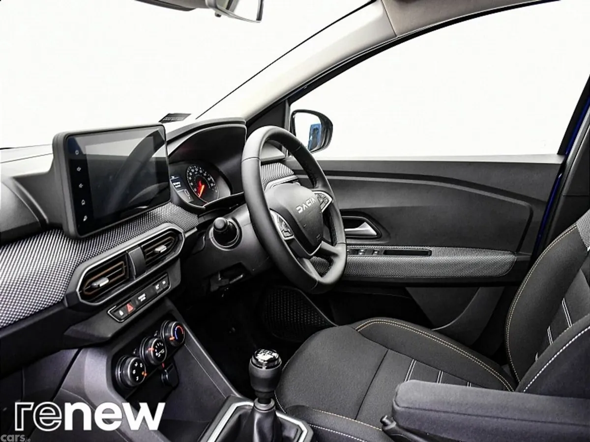 Dacia Sandero Stepway SUV, Petrol, 2026, Blue