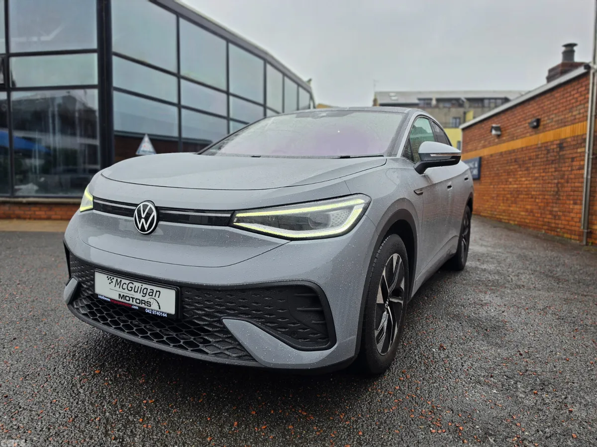 Volkswagen ID.5 SUV, Electric, 2023, Grey