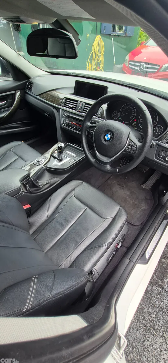 BMW 3-Series Estate, Diesel, 2013, White