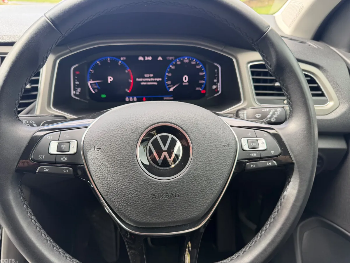 Volkswagen T-Roc Hatchback, Petrol, 2021, Black