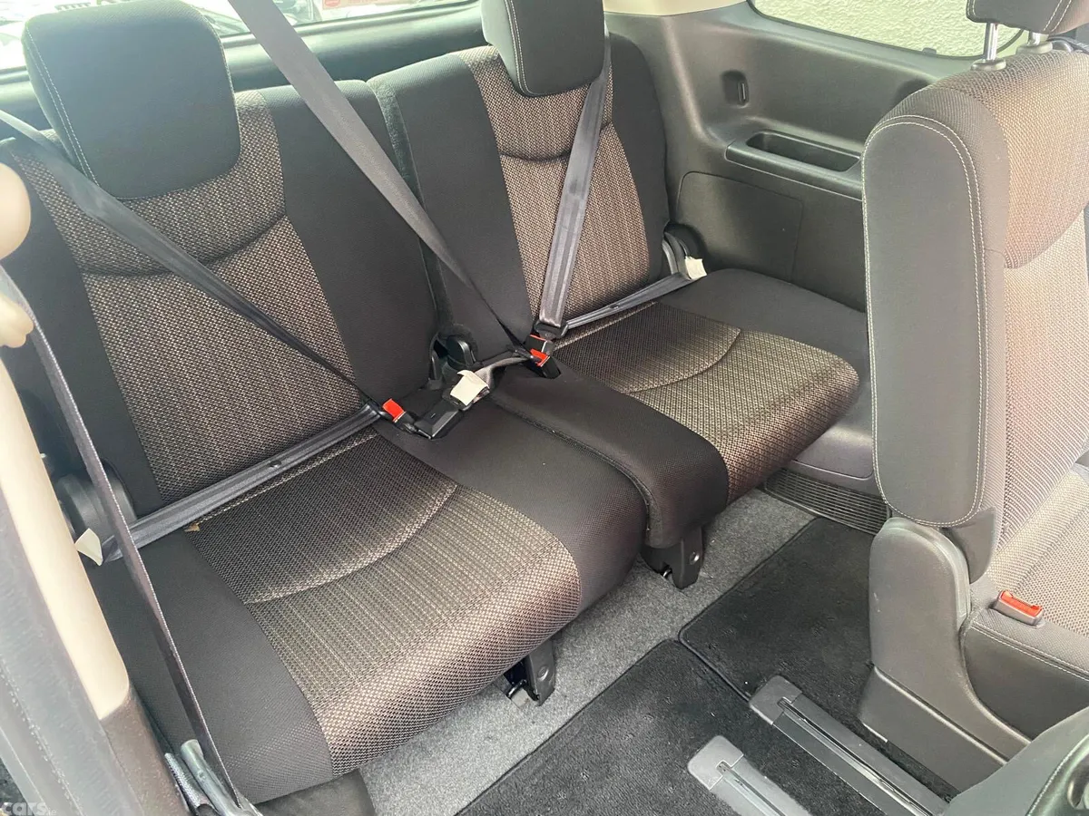Nissan Serena MPV, Petrol, 2014, Black