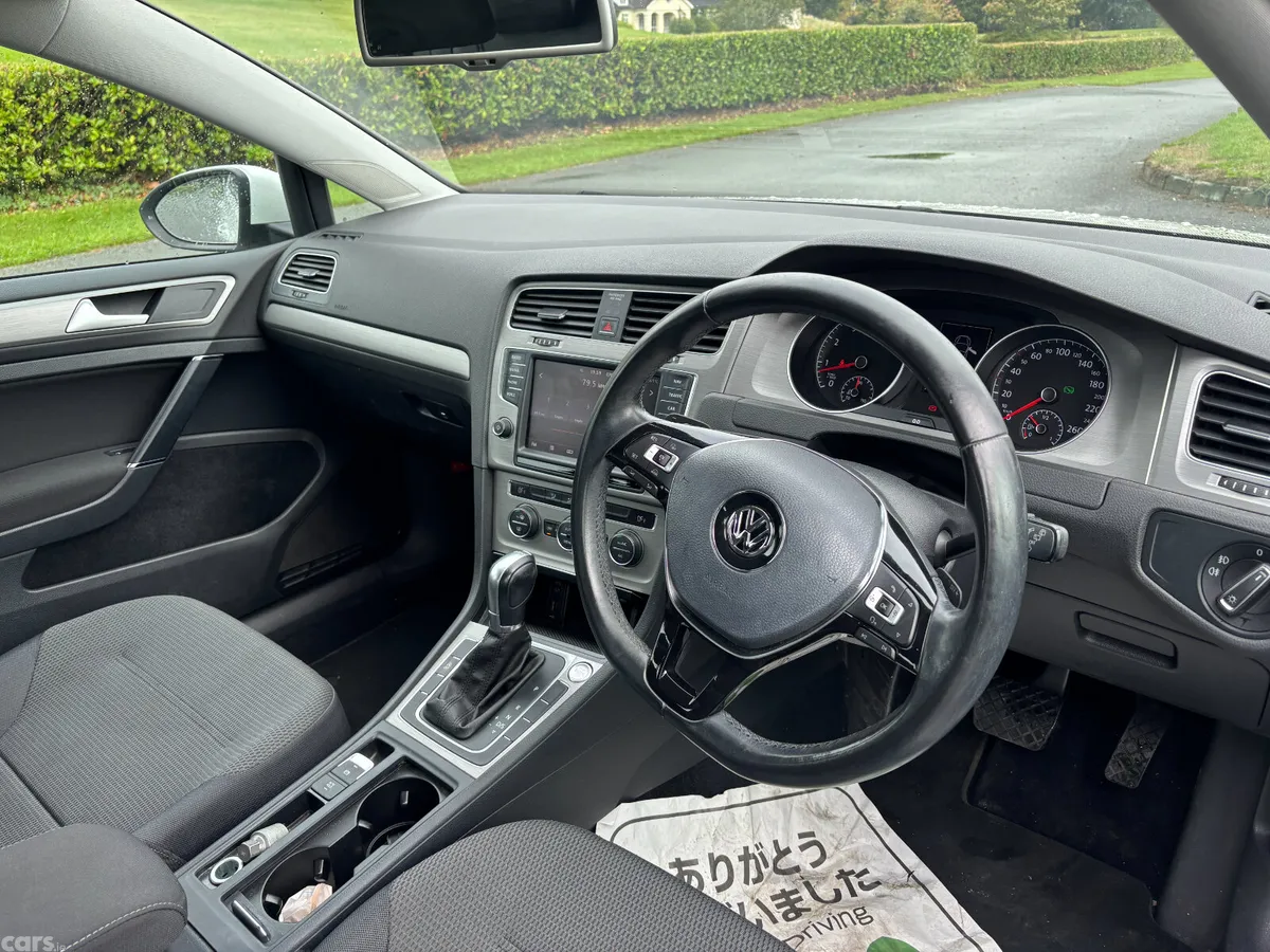Volkswagen Golf Hatchback, Petrol, 2015, White