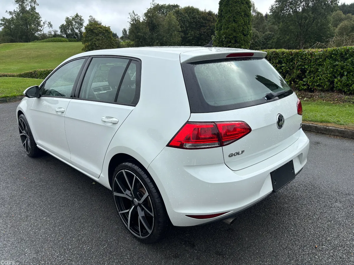 Volkswagen Golf Hatchback, Petrol, 2015, White