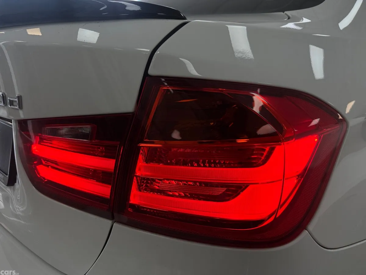 BMW 3-Series Saloon, Diesel, 2015, White