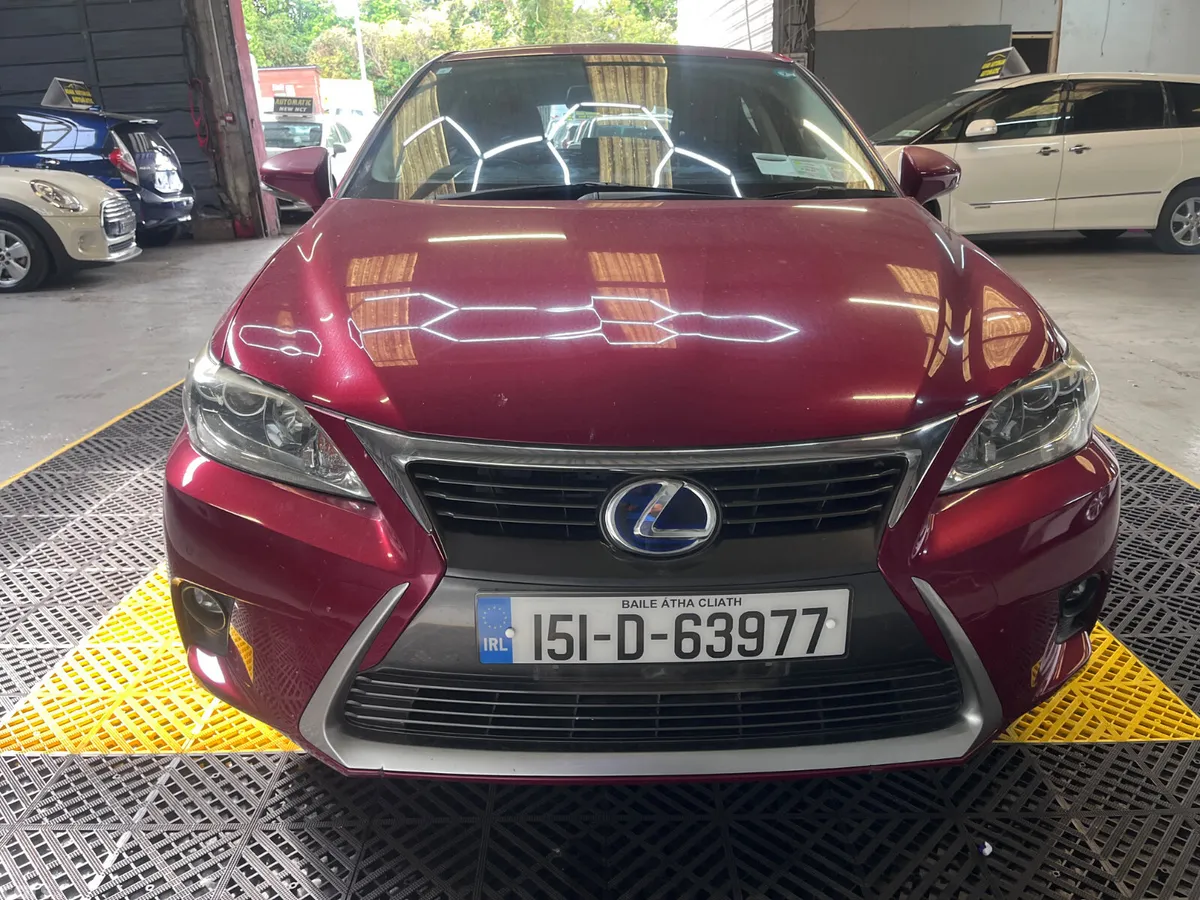 Lexus CT Hatchback, Petrol Hybrid, 2015, Red