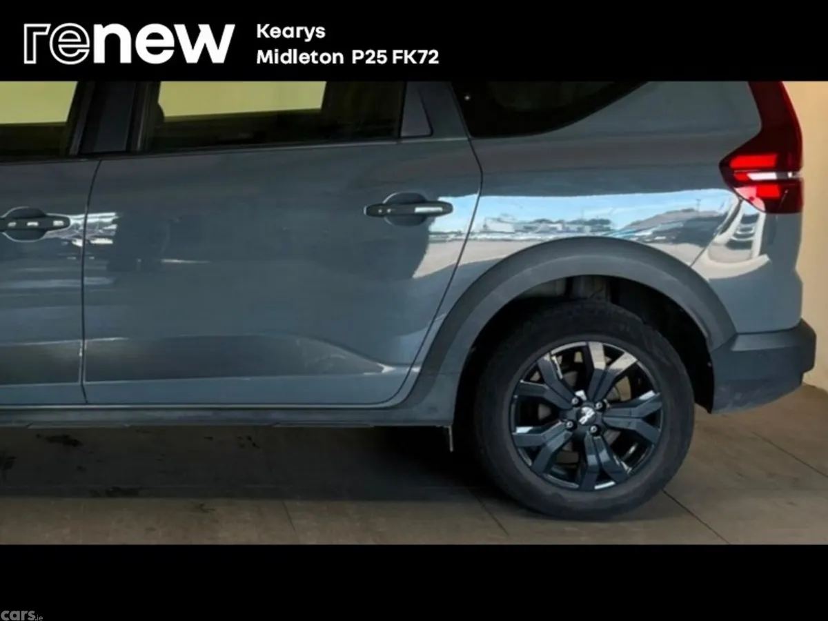 Dacia Jogger MPV, Petrol, 2023, Grey