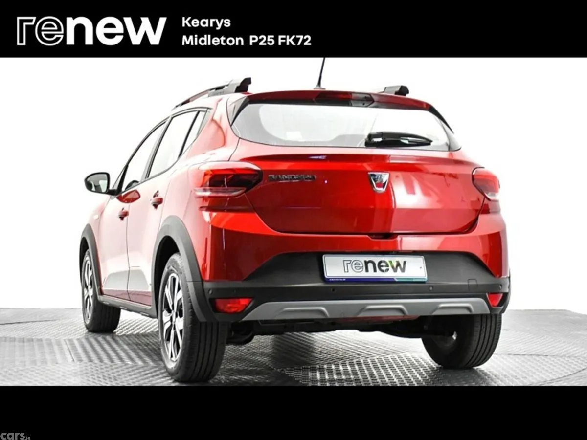 Dacia Sandero Stepway SUV, Petrol, 2022, Red