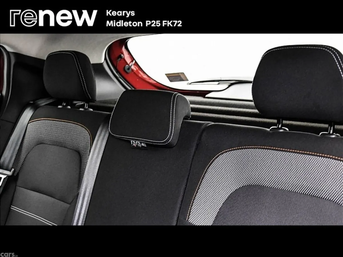 Dacia Sandero Stepway SUV, Petrol, 2022, Red