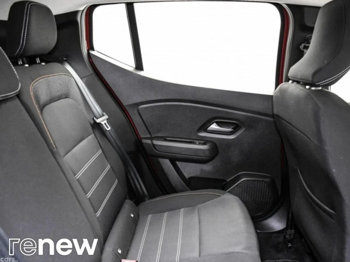 Dacia Sandero Stepway SUV, Petrol, 2022, Red