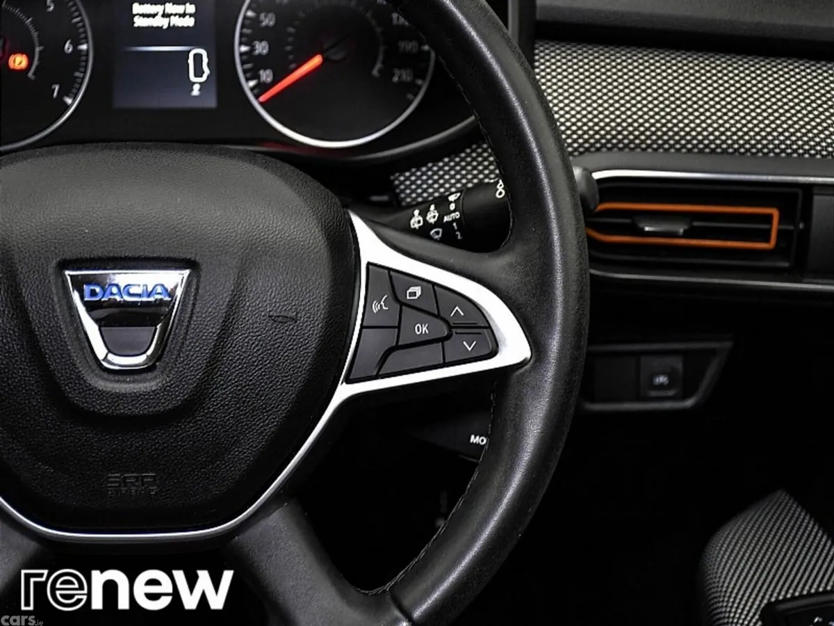 Dacia Sandero Stepway SUV, Petrol, 2022, Red
