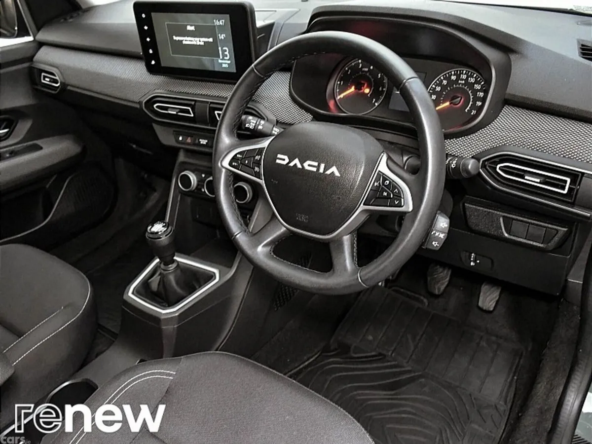 Dacia Jogger SUV, Petrol, 2023, Grey