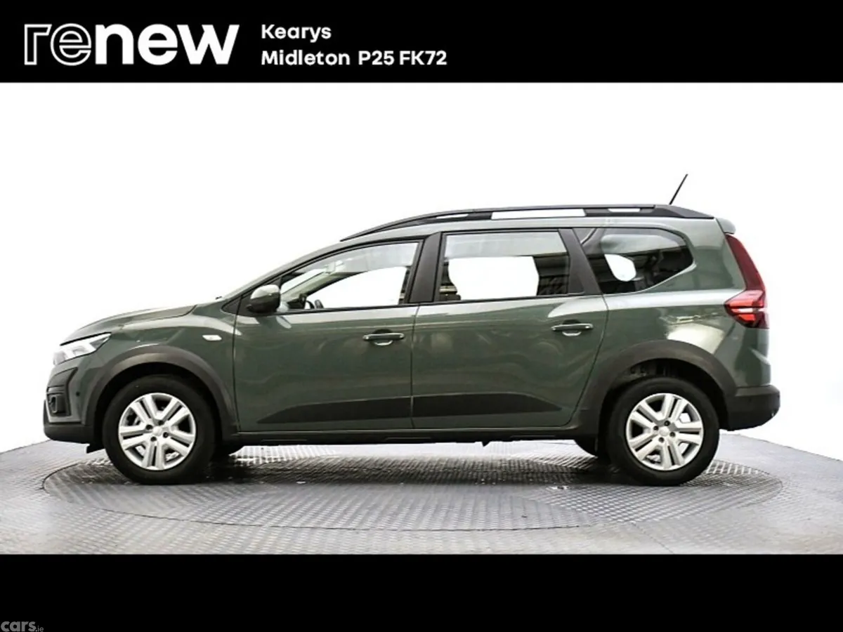 Dacia Jogger SUV, Petrol, 2023, Grey