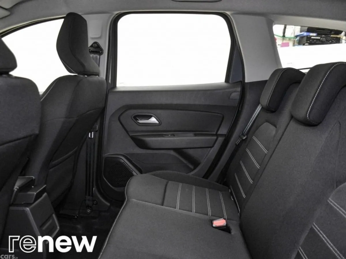 Dacia Duster SUV, Diesel, 2023, Grey