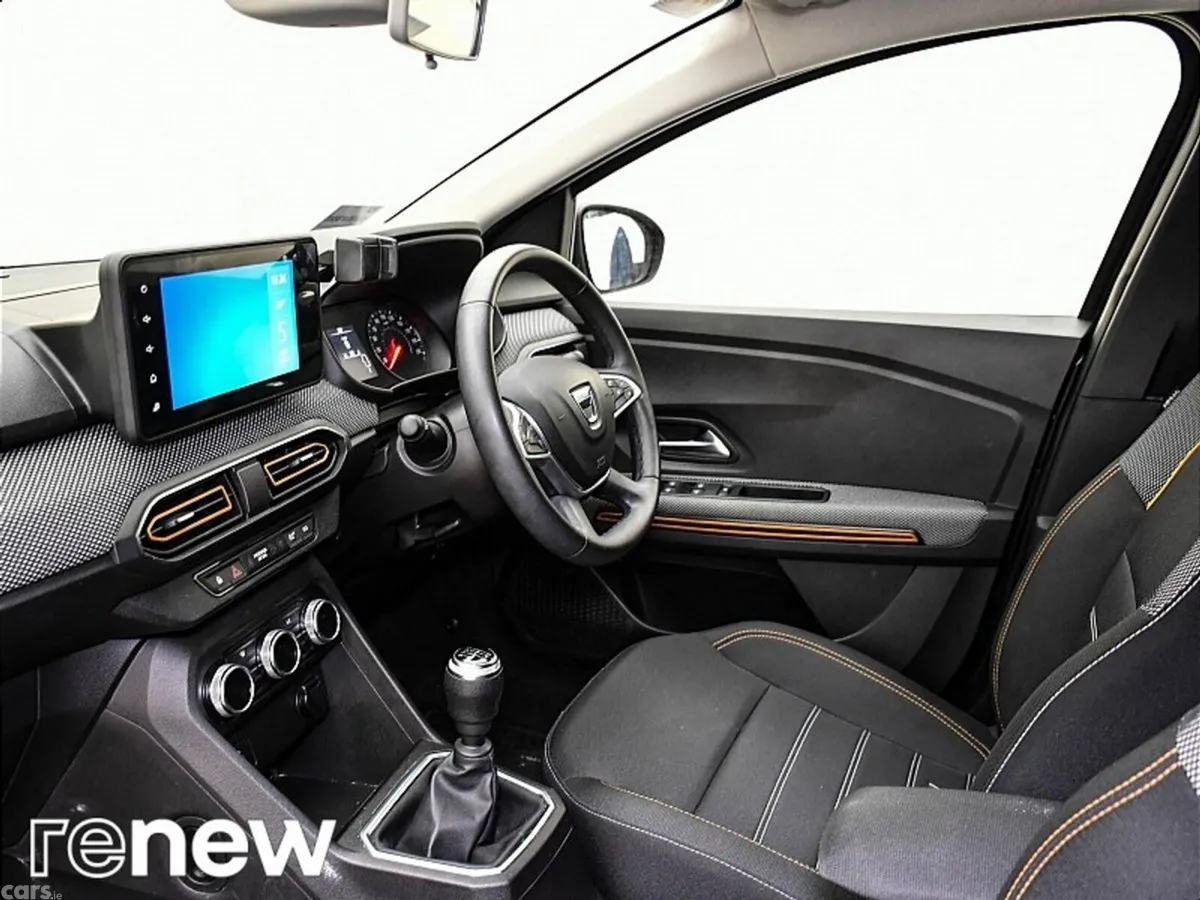 Dacia Sandero Stepway SUV, Petrol, 2022, Grey