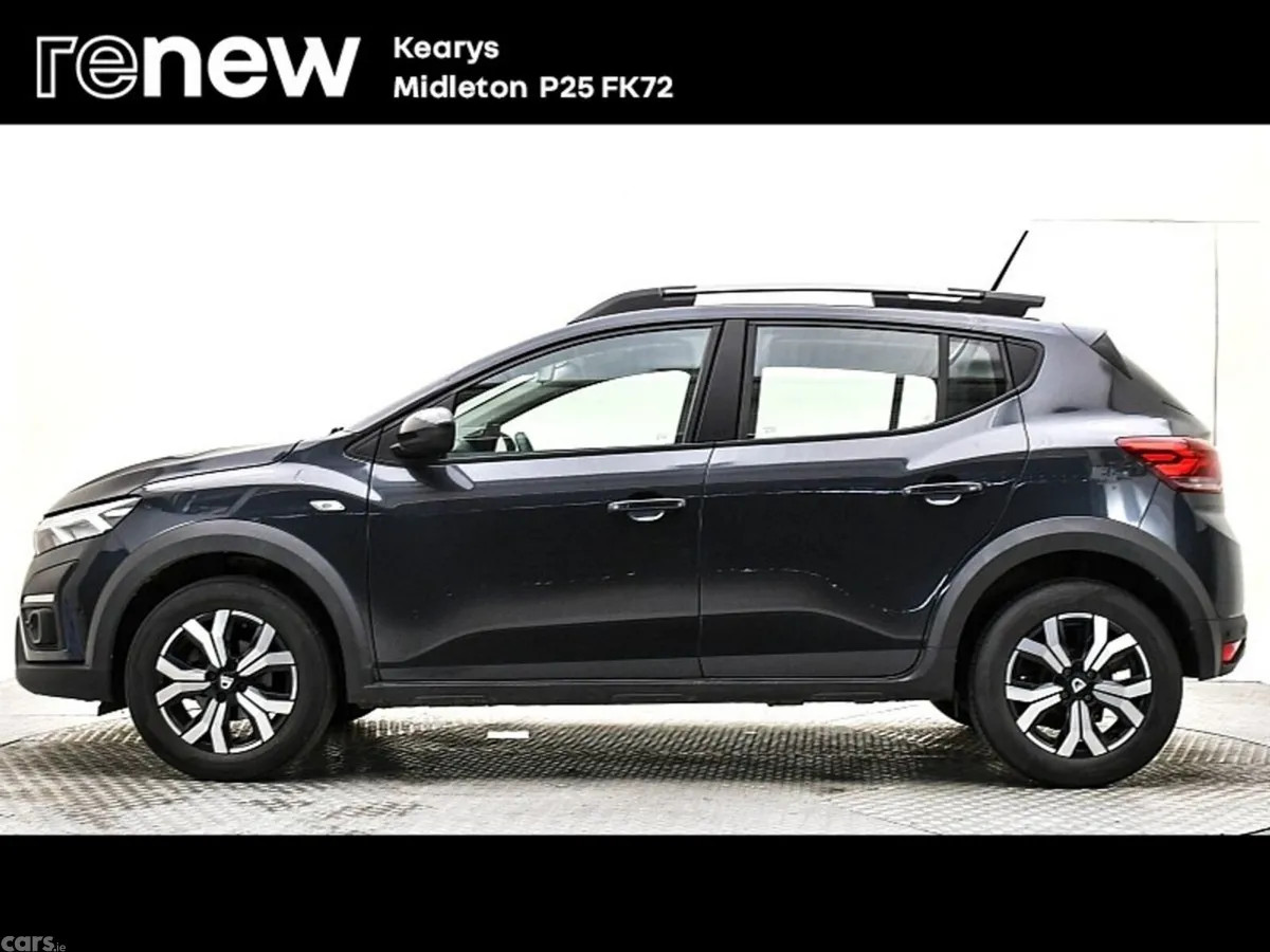 Dacia Sandero Stepway SUV, Petrol, 2022, Grey