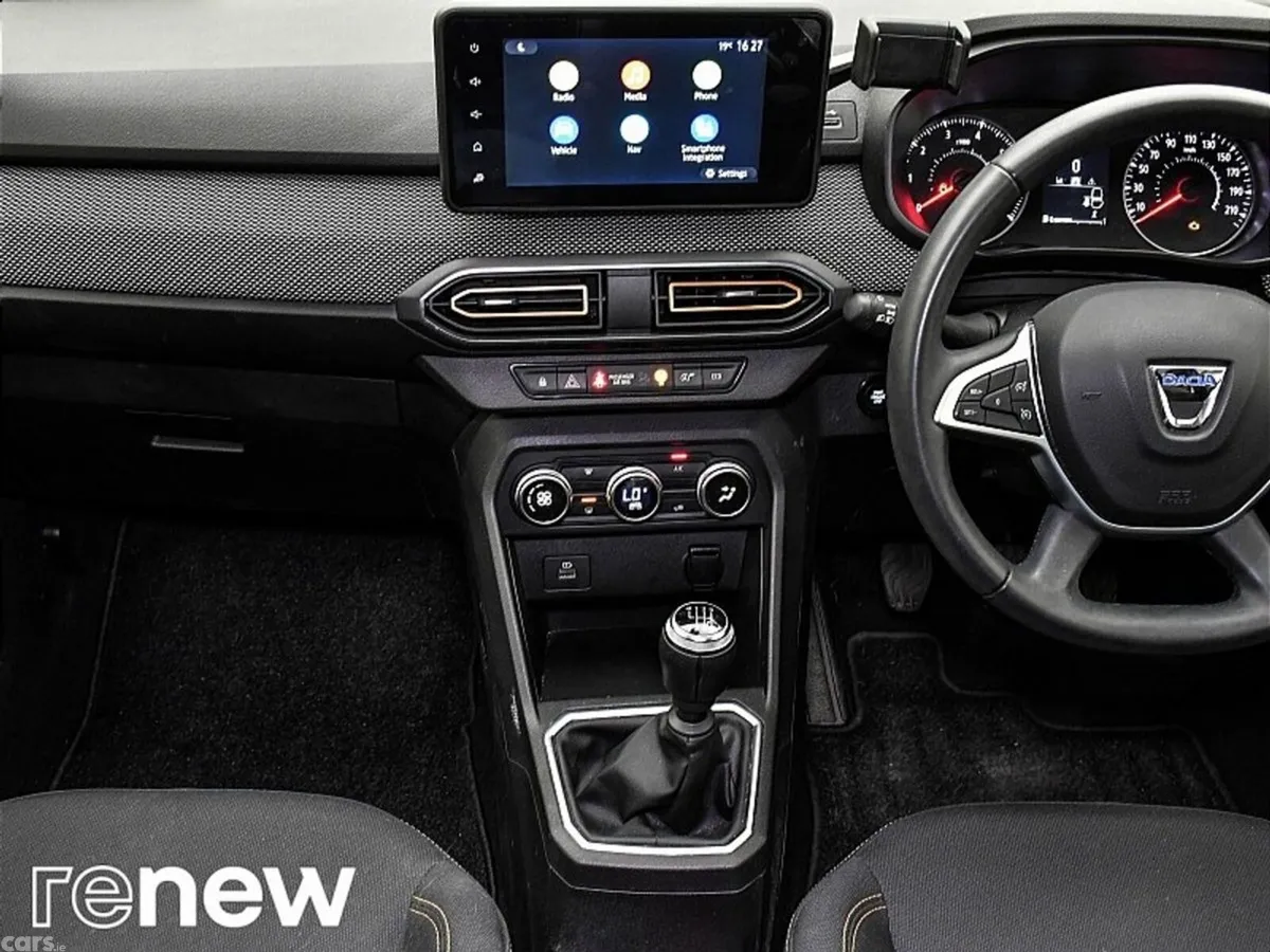Dacia Sandero Stepway SUV, Petrol, 2022, Grey
