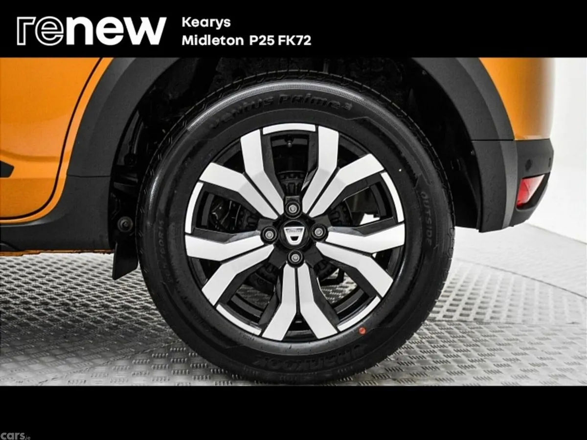 Dacia Sandero Stepway SUV, Petrol Gas, 2022, Orange