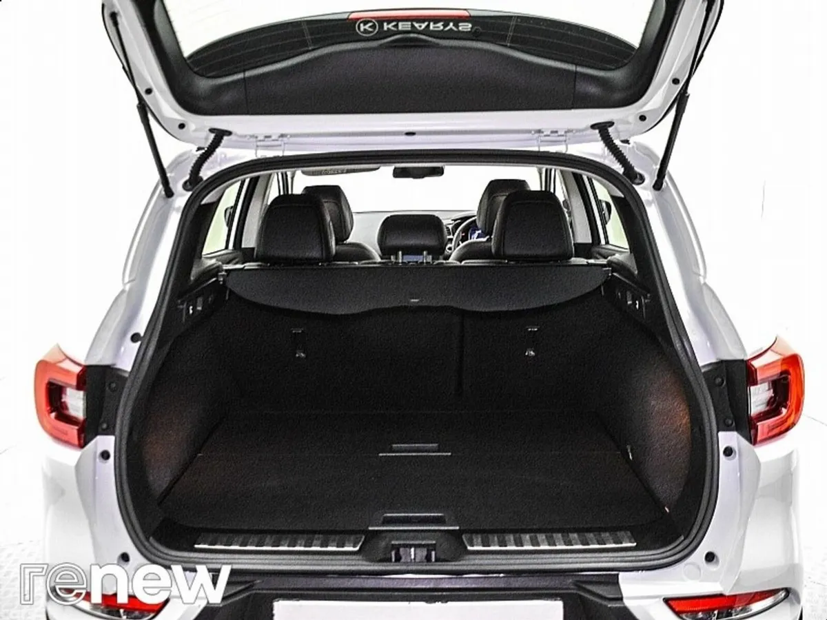 Renault Kadjar SUV, Diesel, 2021, White