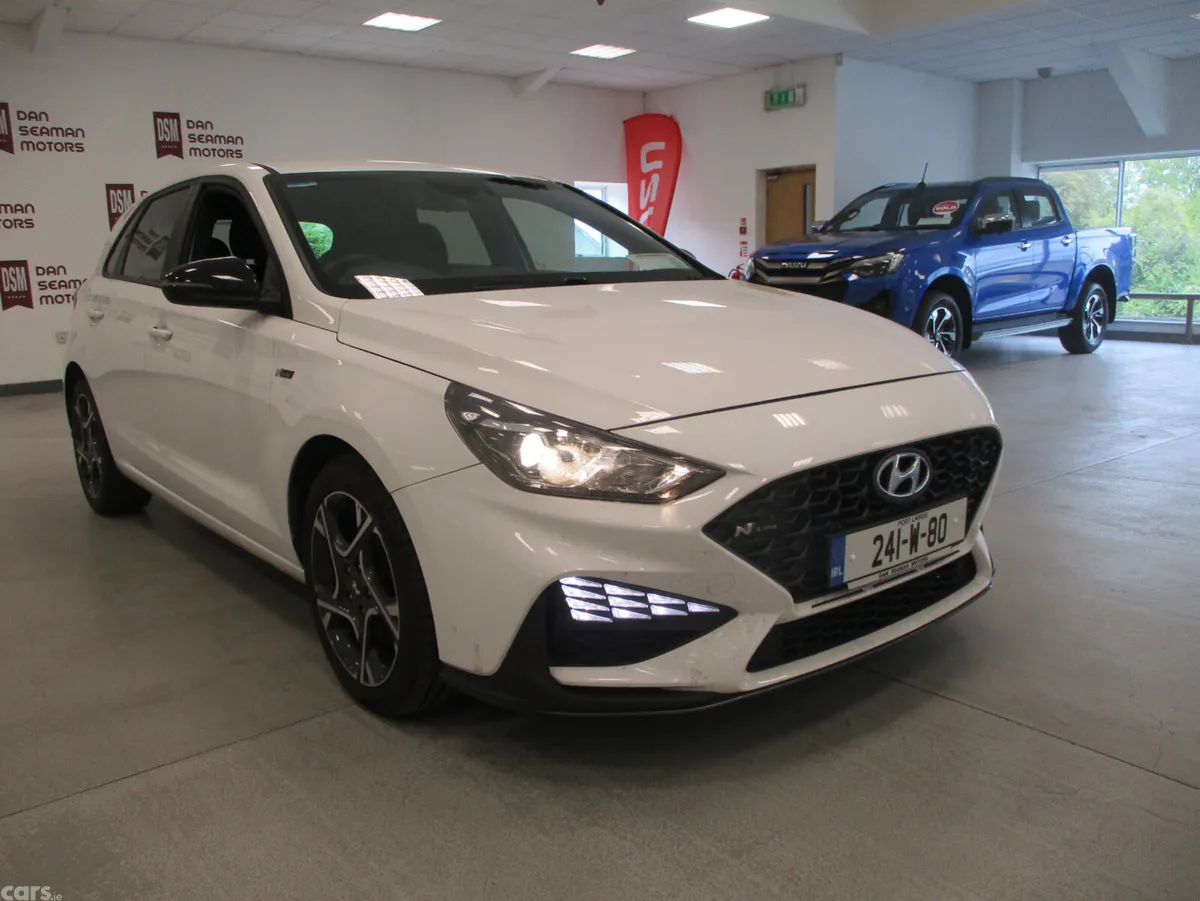 Hyundai i30 Hatchback, Petrol, 2024, White