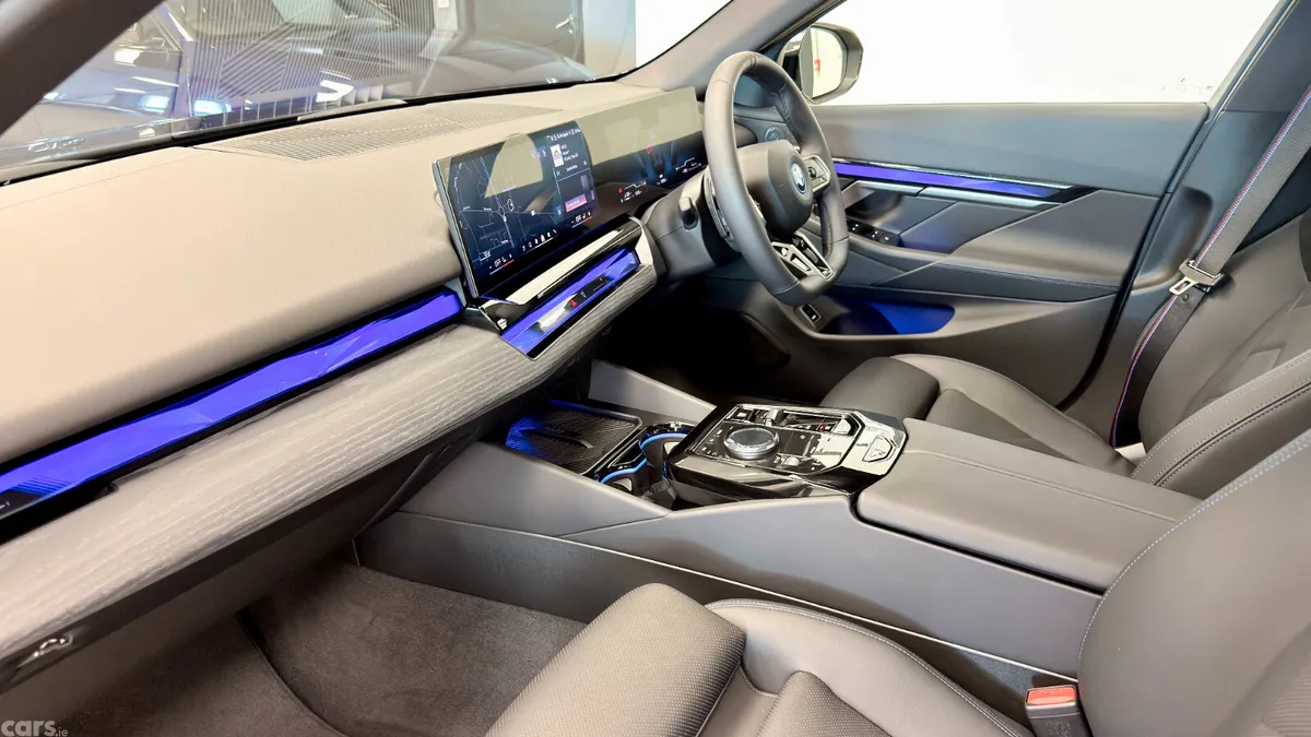 BMW 5-Series Estate, Petrol Hybrid, 2026, Black