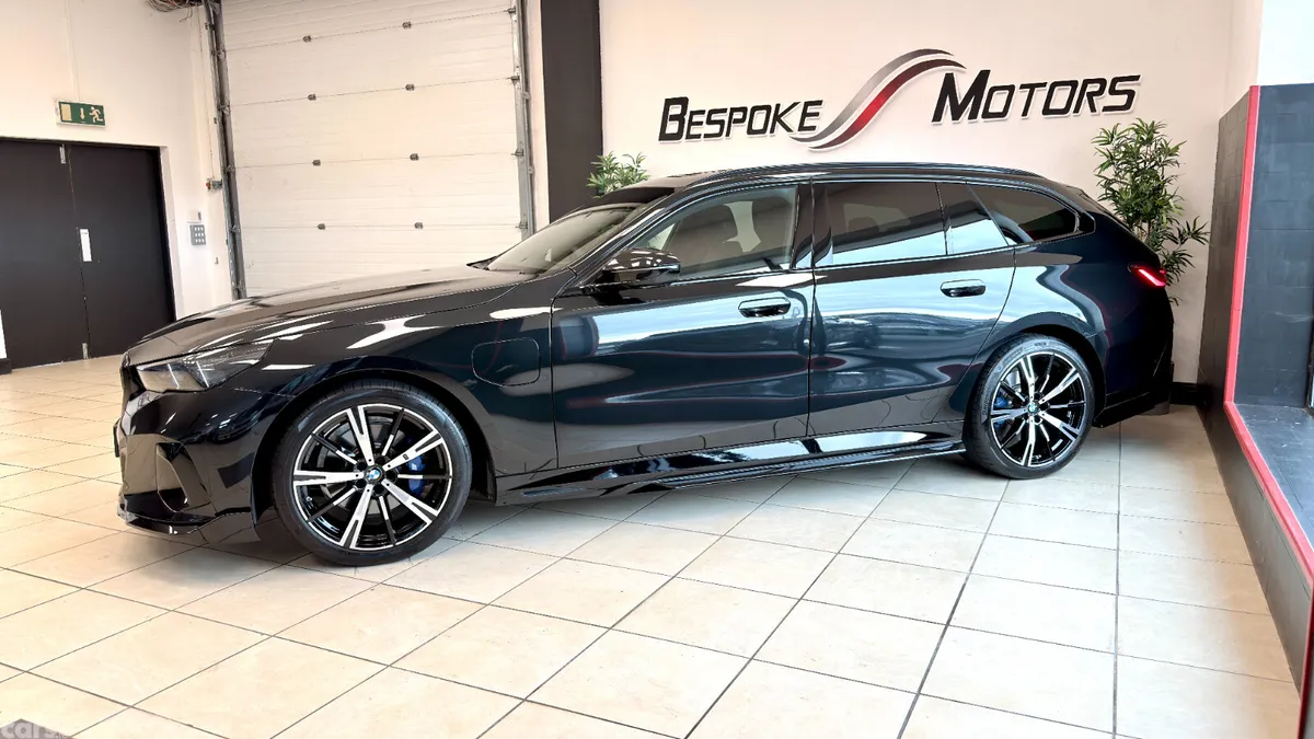BMW 5-Series Estate, Petrol Hybrid, 2026, Black