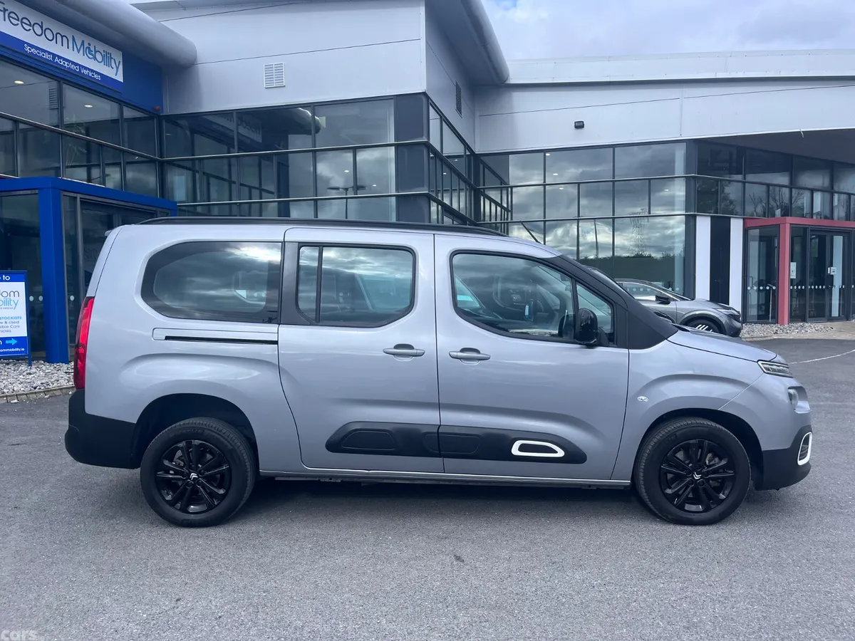 Citroen Berlingo Multispace MPV, Diesel, 2024, Grey