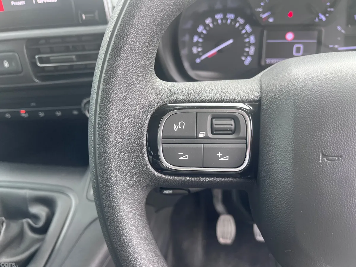 Citroen Berlingo Multispace MPV, Diesel, 2024, Grey