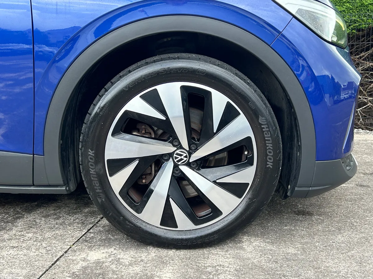 Volkswagen ID.4 SUV, Electric, 2021, Blue