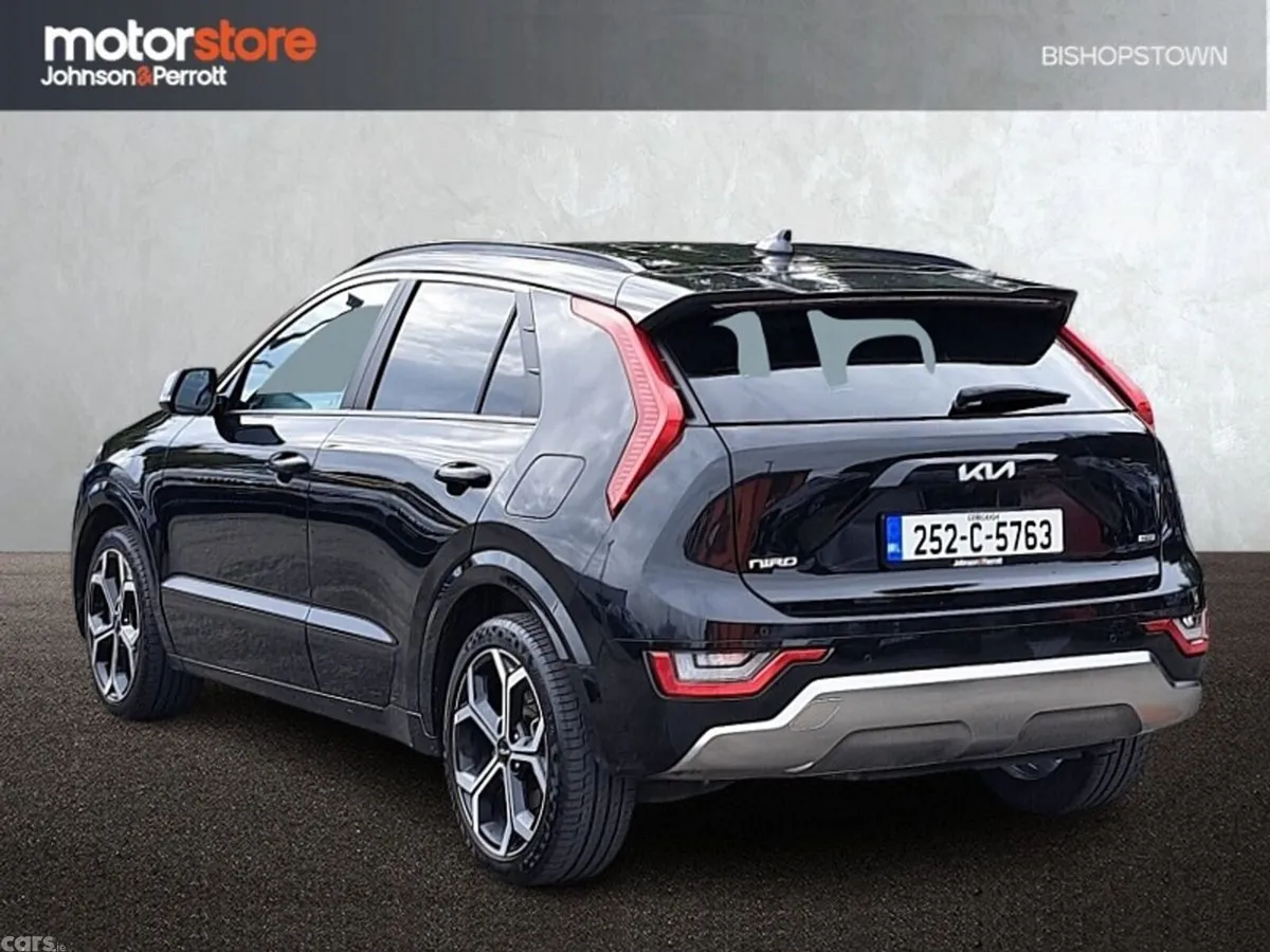 Kia Niro SUV, Petrol Plug-in Hybrid, 2025, Black