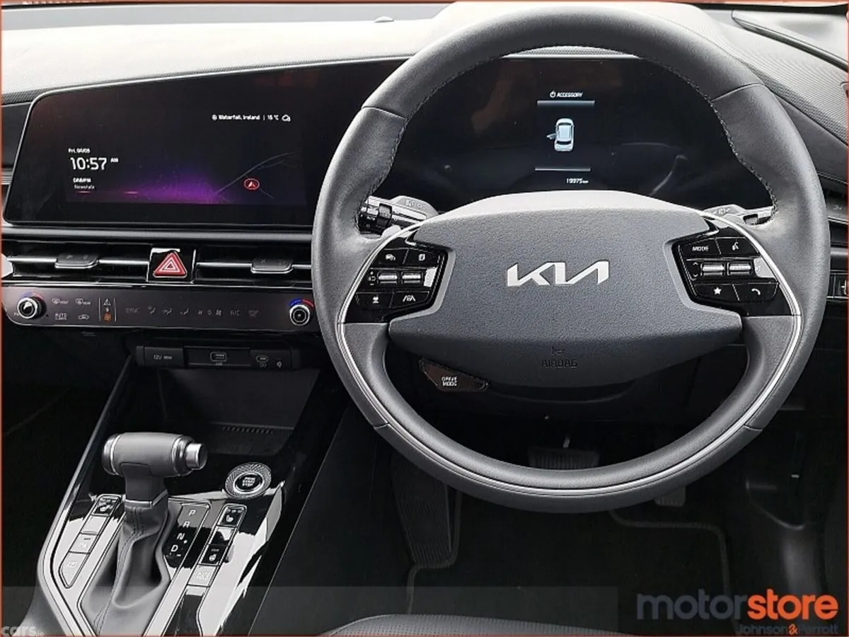 Kia Niro SUV, Petrol Plug-in Hybrid, 2025, Black