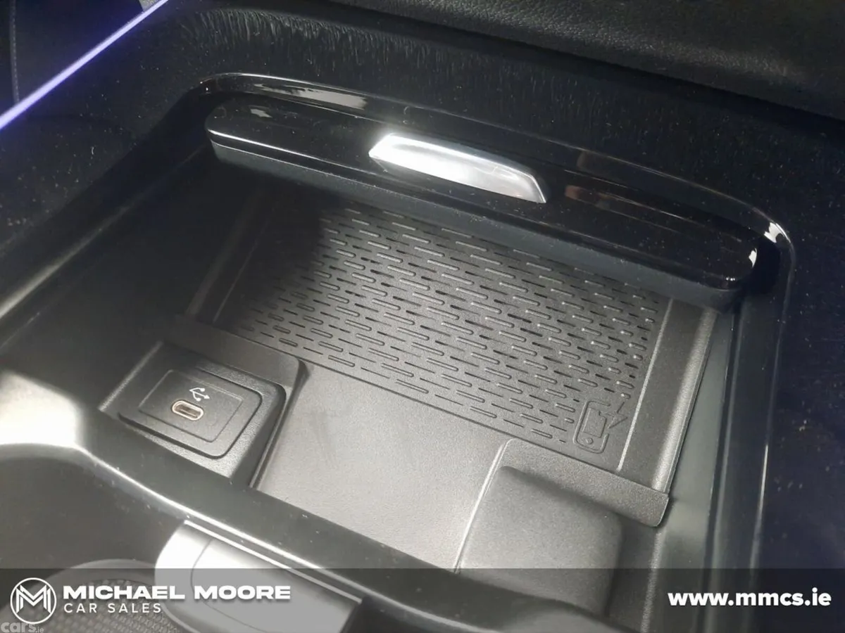 Mercedes-Benz GLB Estate, Diesel, 2026, Grey