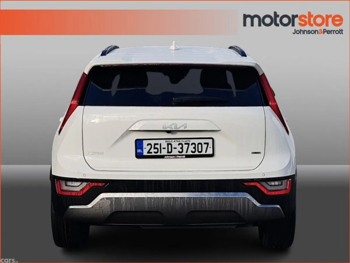 Kia Niro SUV, Petrol Plug-in Hybrid, 2025, White