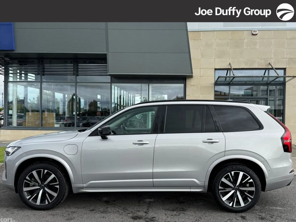 Volvo XC90 SUV, Petrol Plug-in Hybrid, 2025, Silver