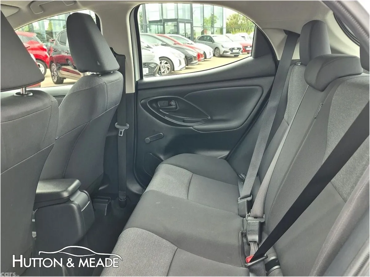 Mazda Mazda2 Hatchback, Petrol Hybrid, 2024, White