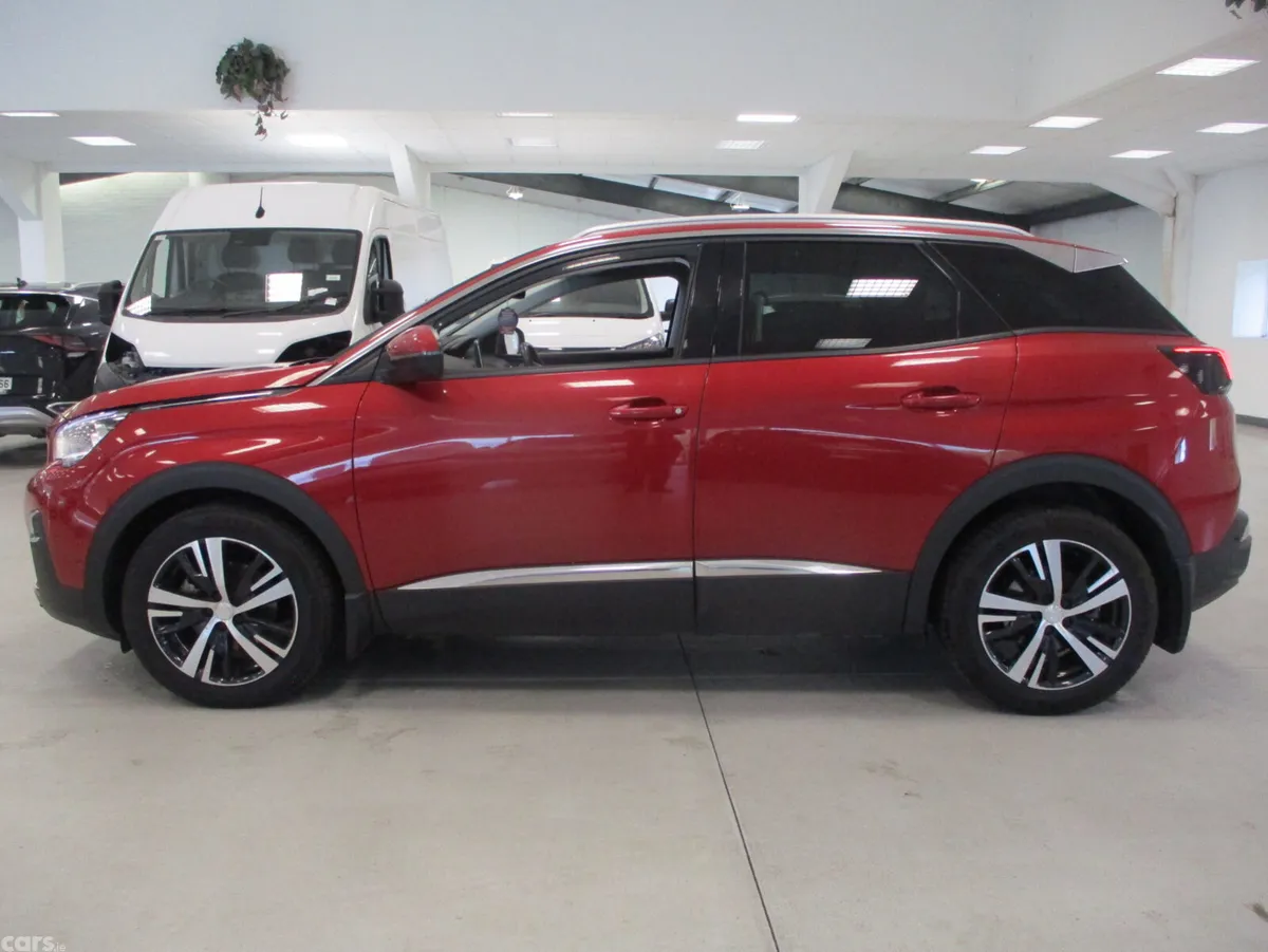 Peugeot 3008 SUV, Diesel, 2020, Red