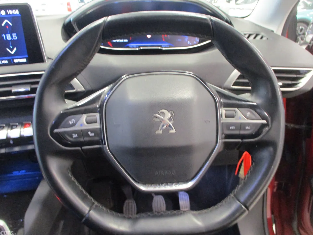 Peugeot 3008 SUV, Diesel, 2020, Red