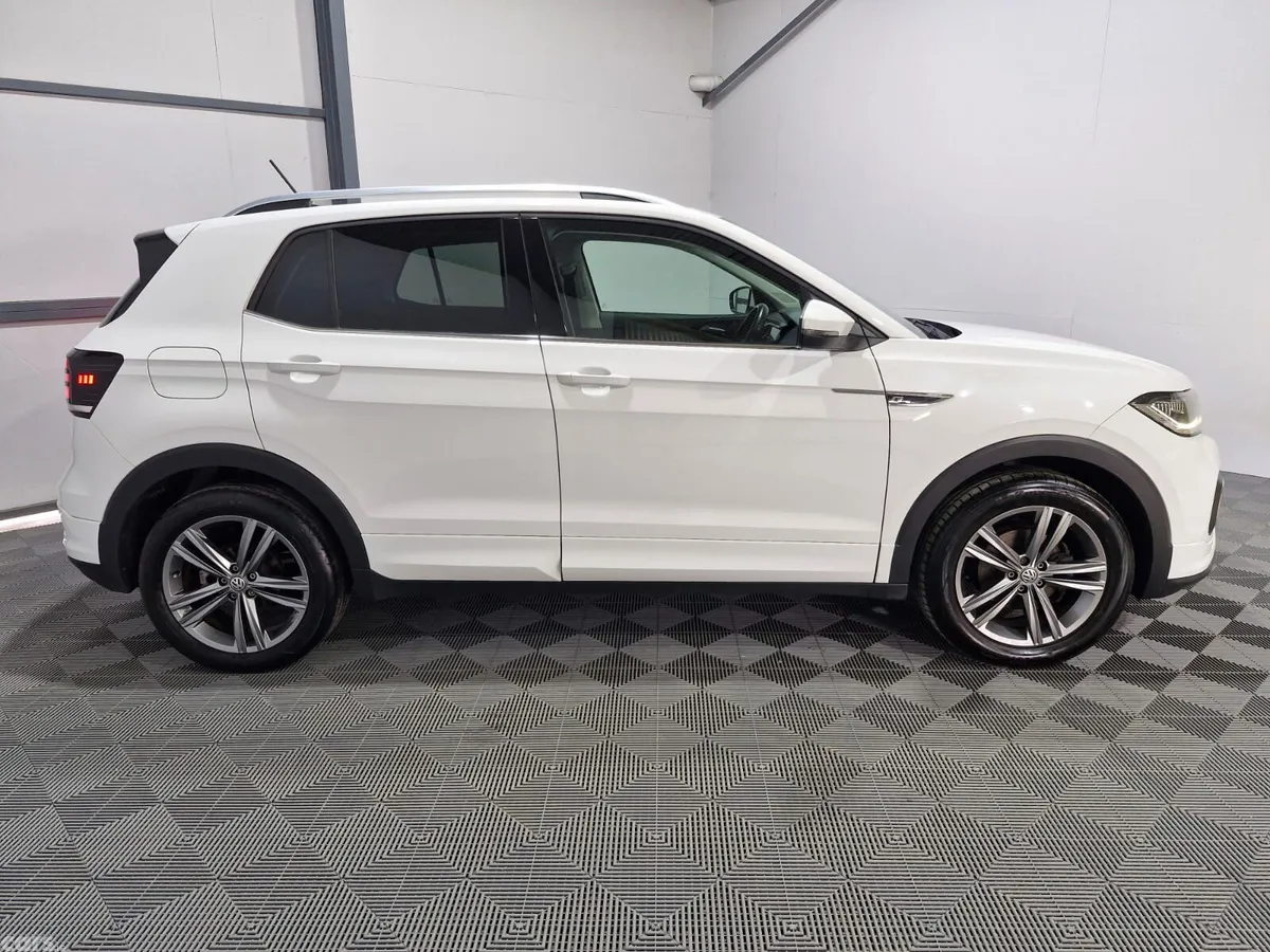 Volkswagen T-Cross MPV, Petrol, 2020, White