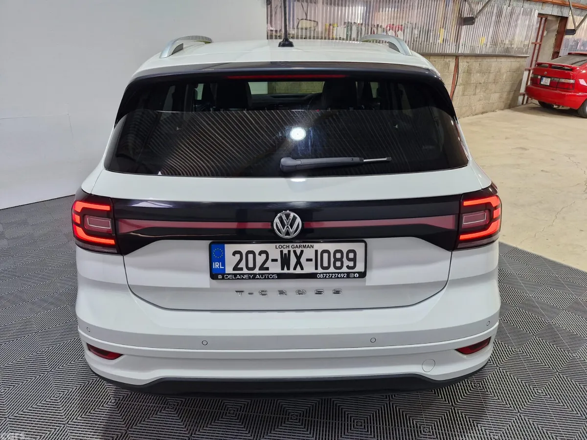 Volkswagen T-Cross MPV, Petrol, 2020, White