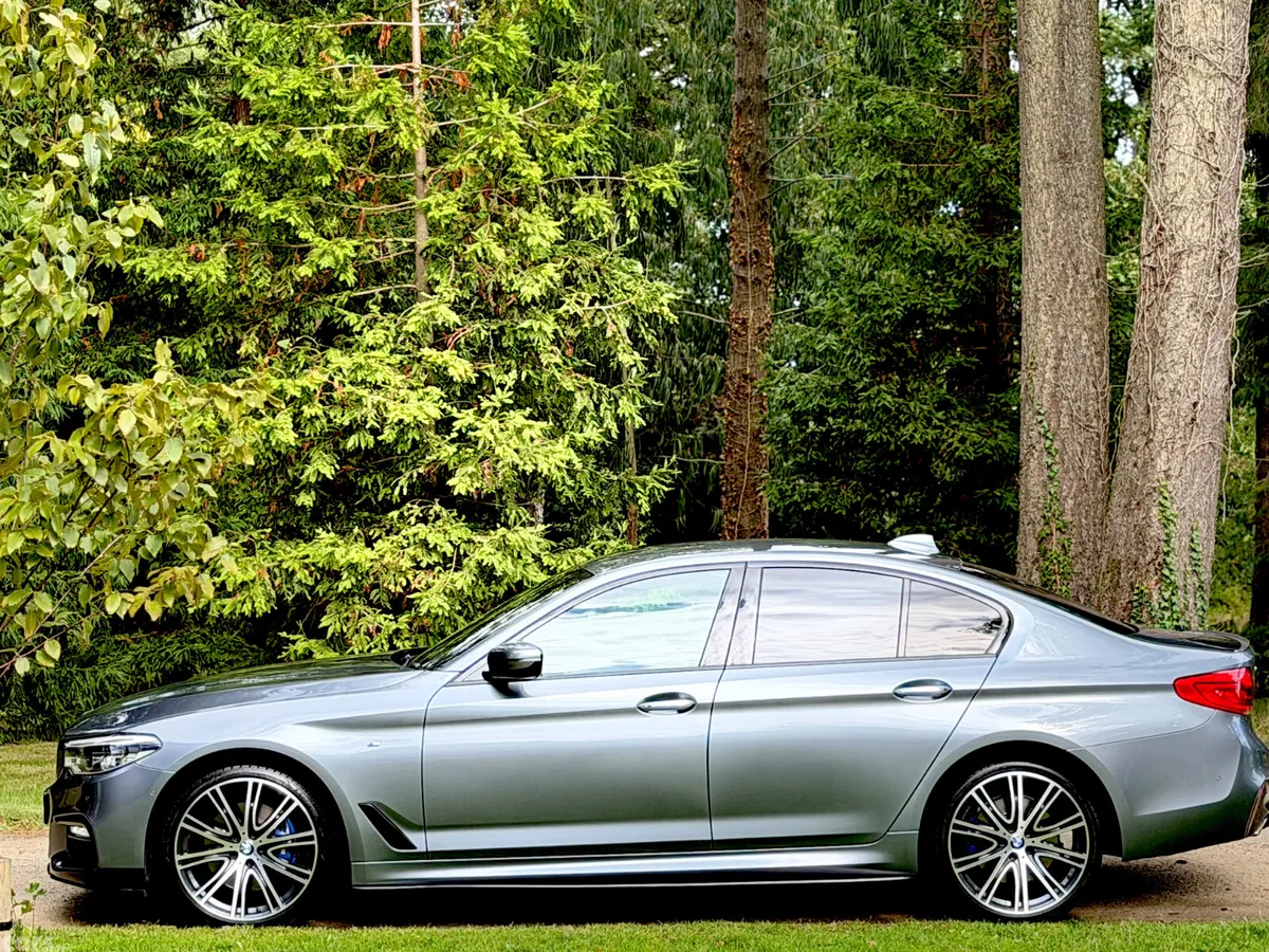 BMW 5-Series Saloon, Diesel, 2017, Blue