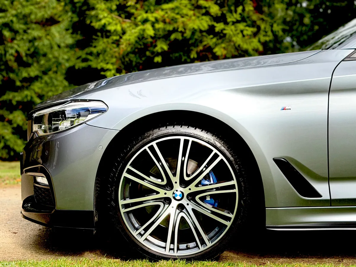 BMW 5-Series Saloon, Diesel, 2017, Blue