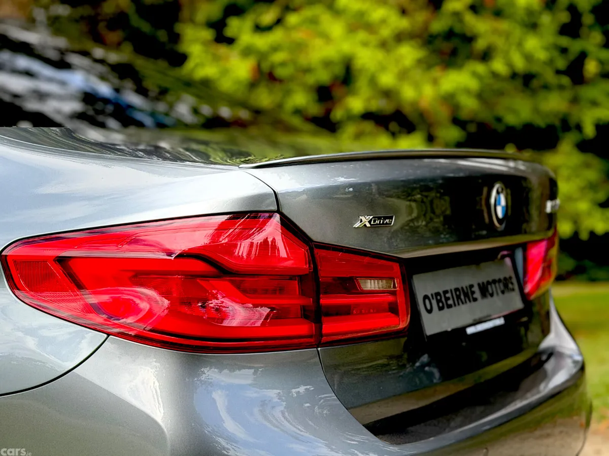 BMW 5-Series Saloon, Diesel, 2017, Blue
