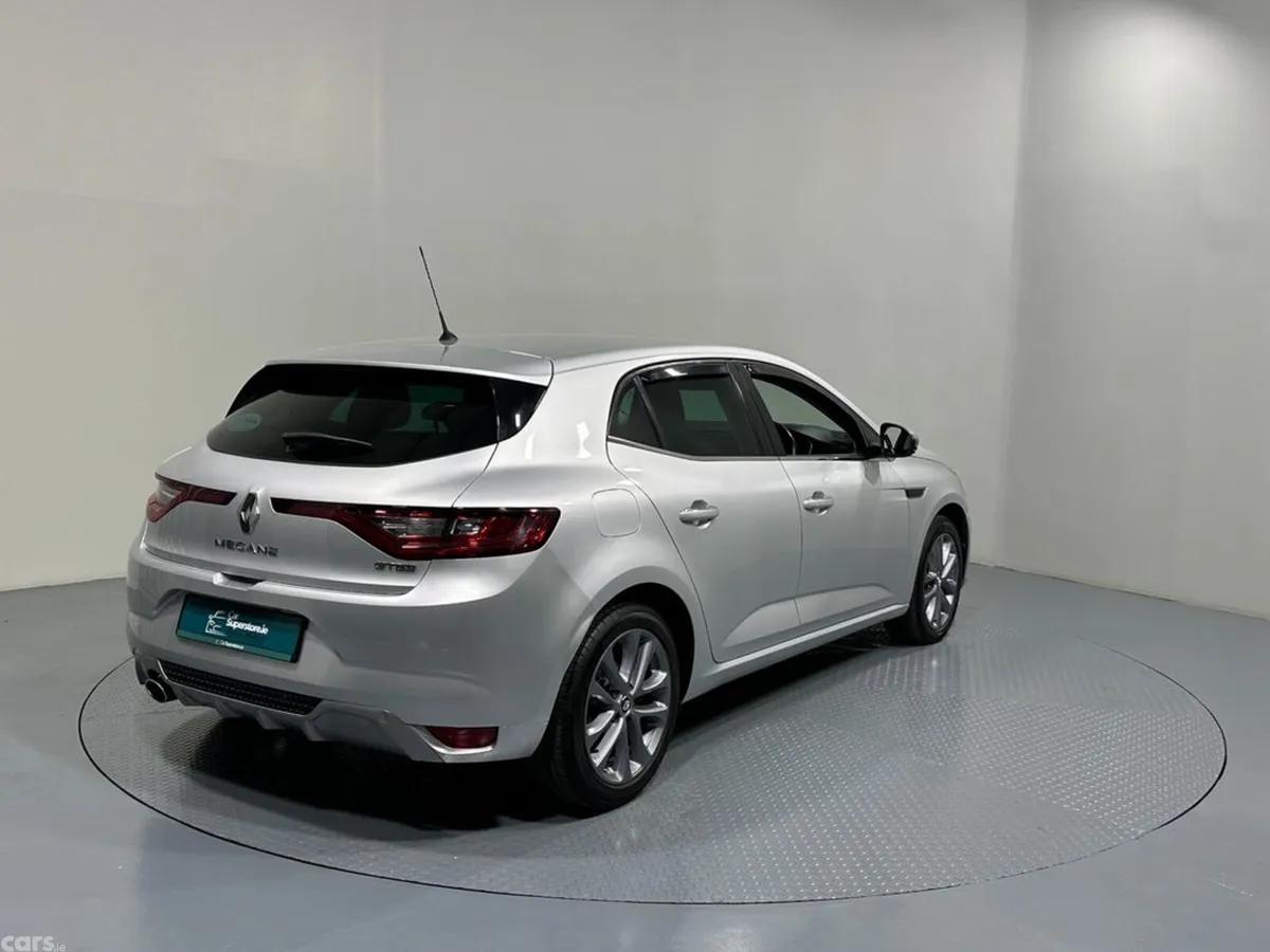 Renault Megane Hatchback, Diesel, 2016, Silver