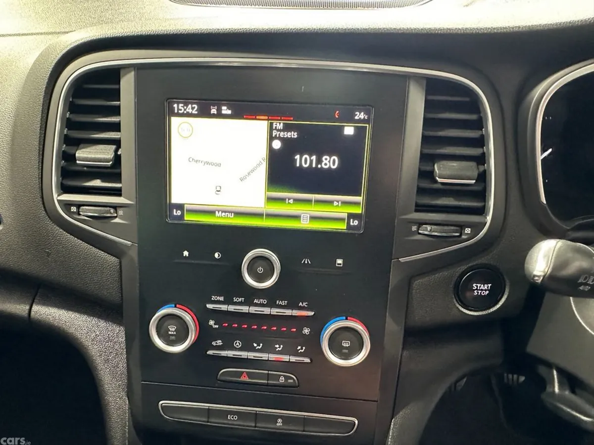 Renault Megane Hatchback, Diesel, 2016, Silver
