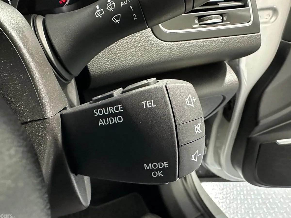 Renault Megane Hatchback, Diesel, 2016, Silver