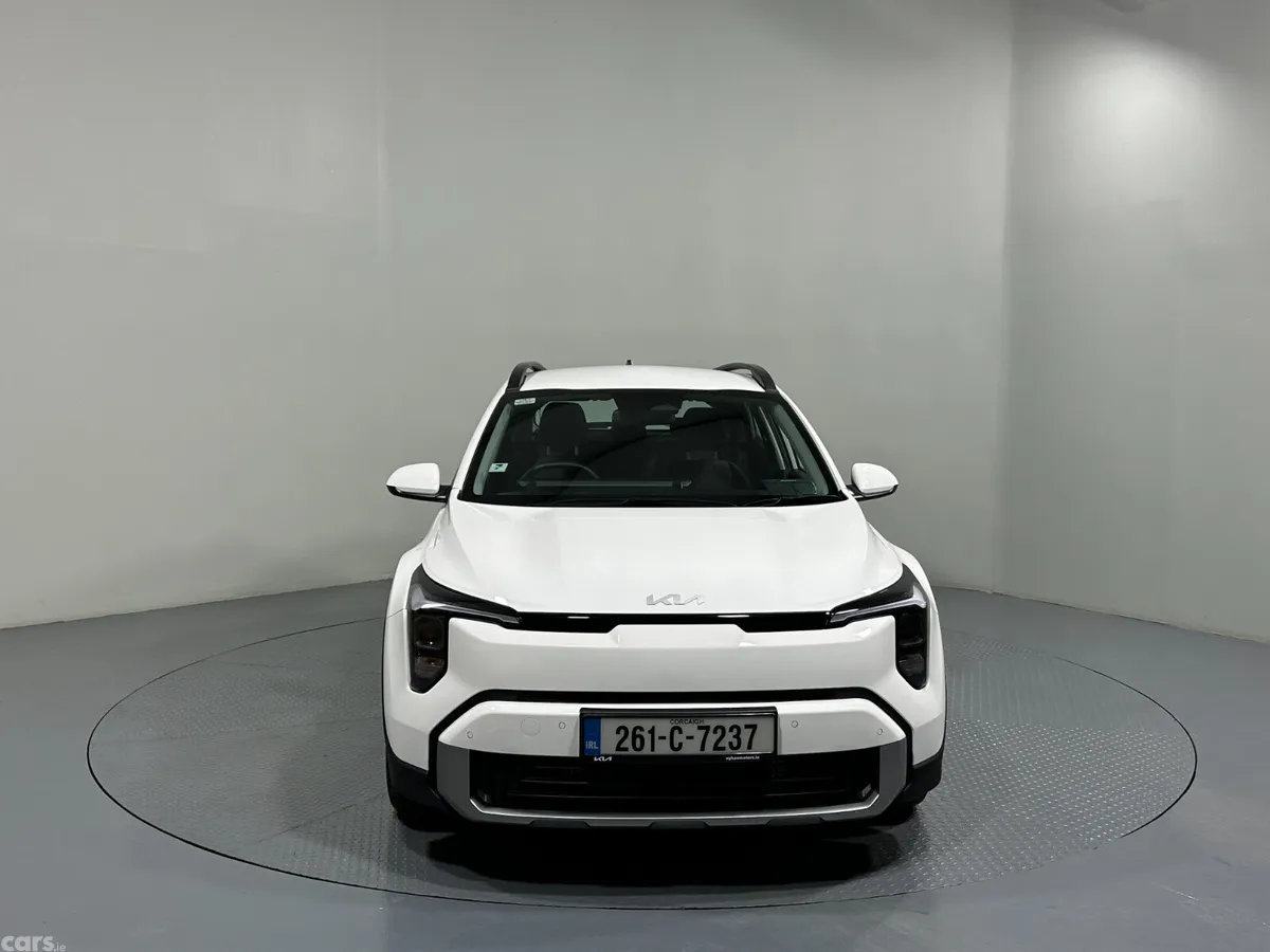 Kia Stonic SUV, Petrol, 2026, White