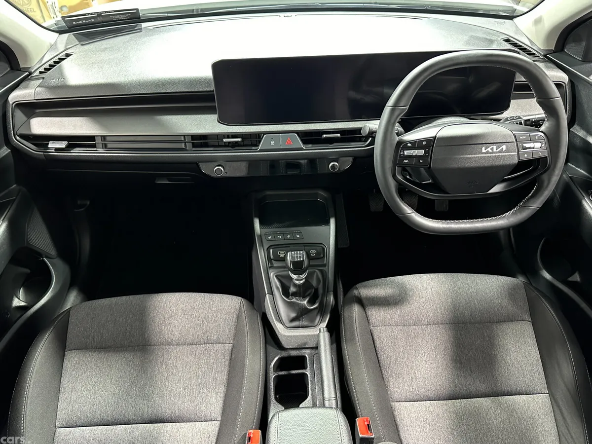 Kia Stonic SUV, Petrol, 2026, White